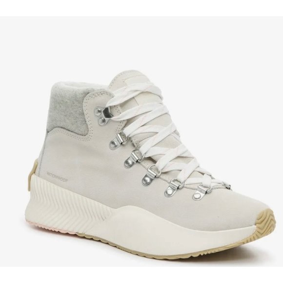 Sorel Out N About III Conquest Women's Chalk/Sea Salt Boots Size 6 - Picture 1 of 10